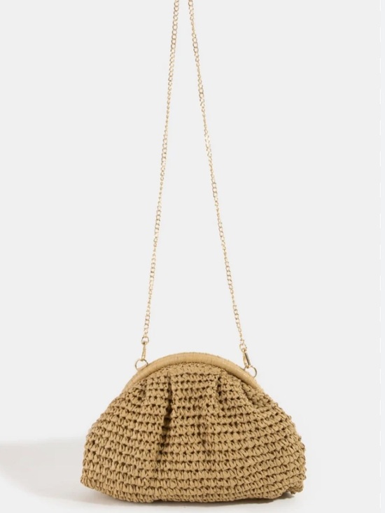 Reign Boutique Handbags - Reign Boutique Straw Weave Clutch Gold Chain Shoulder Strap NWT
